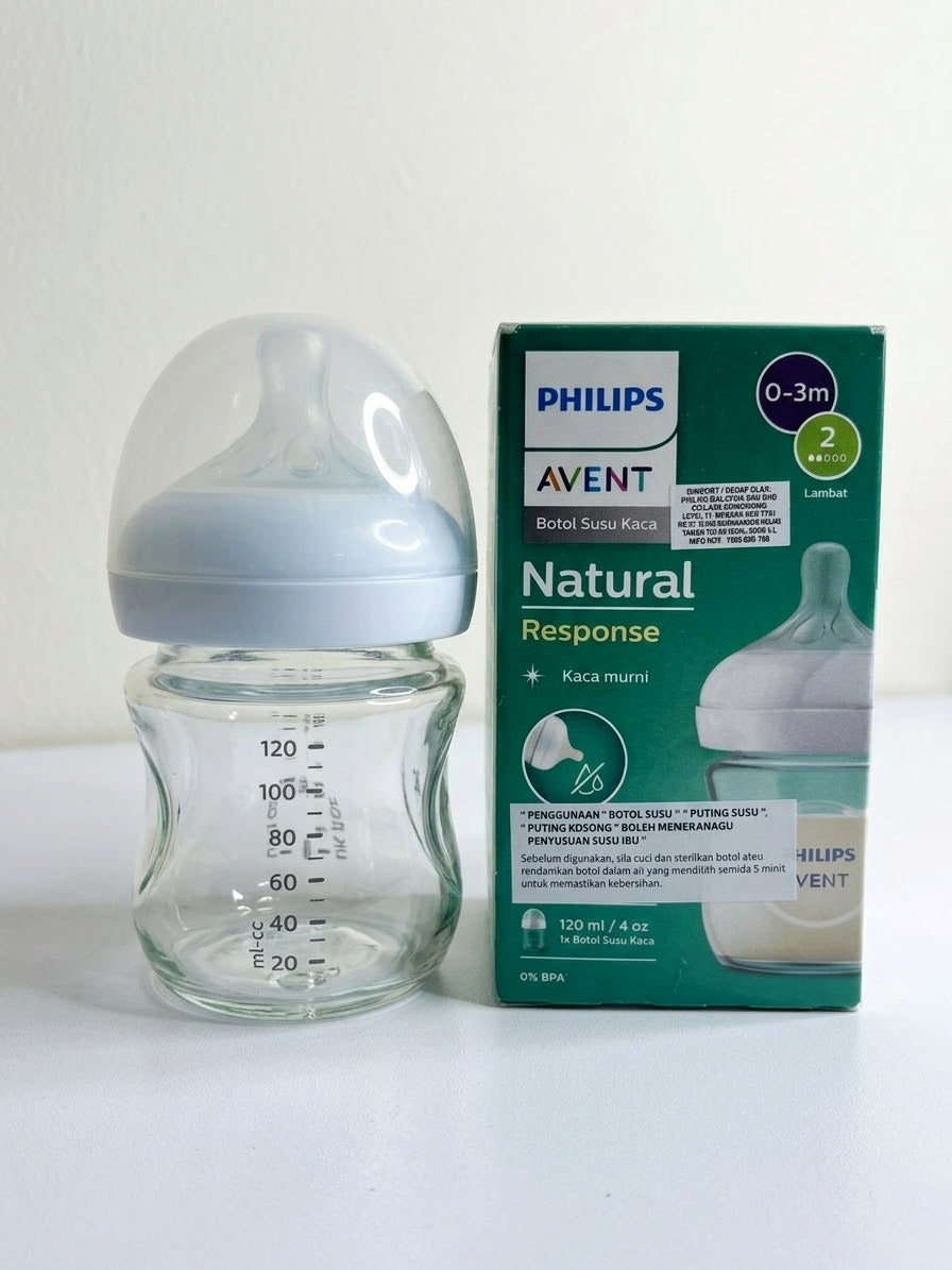 Philips Avent Natural Response Glass Baby Bottle (120 ml / 4 oz)